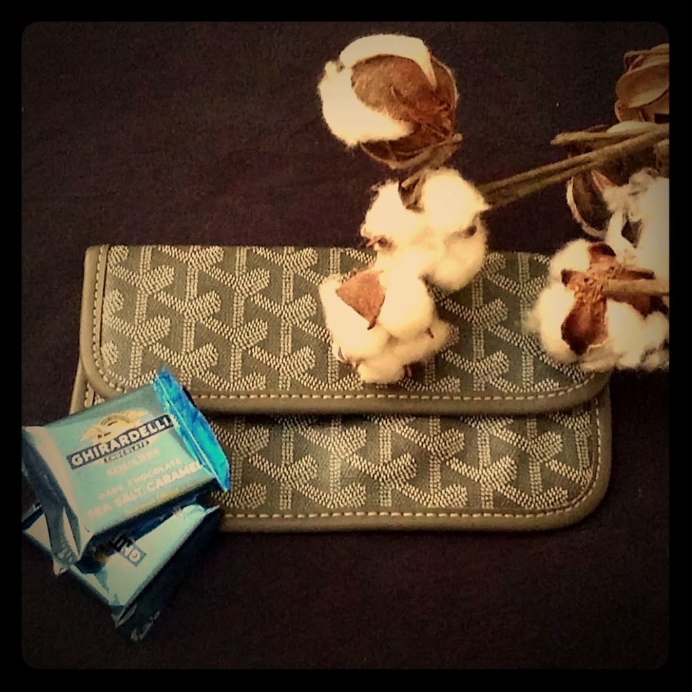 Gray Patterened Pouch/Clutch